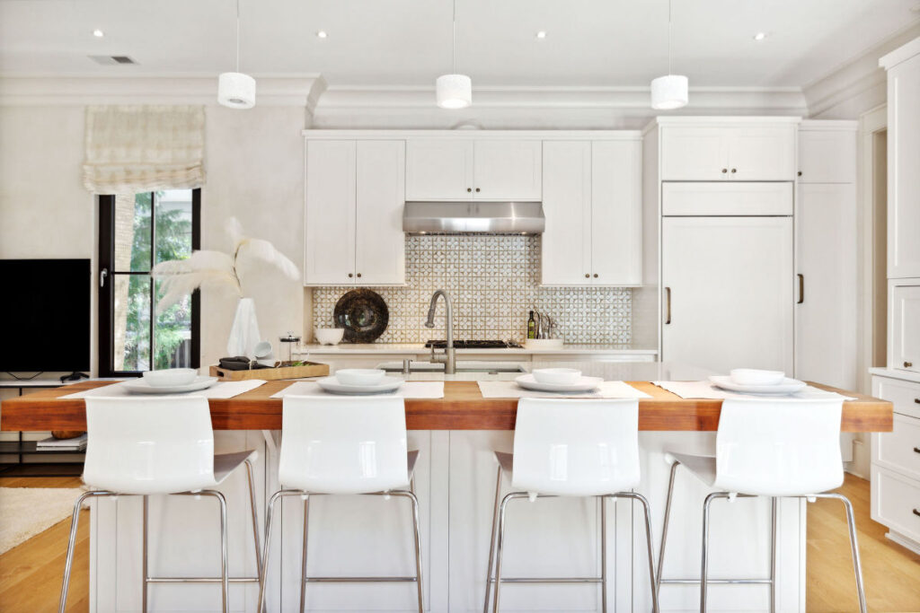 A Home Seller’s Guide to Choosing a Professional Home Staging Company