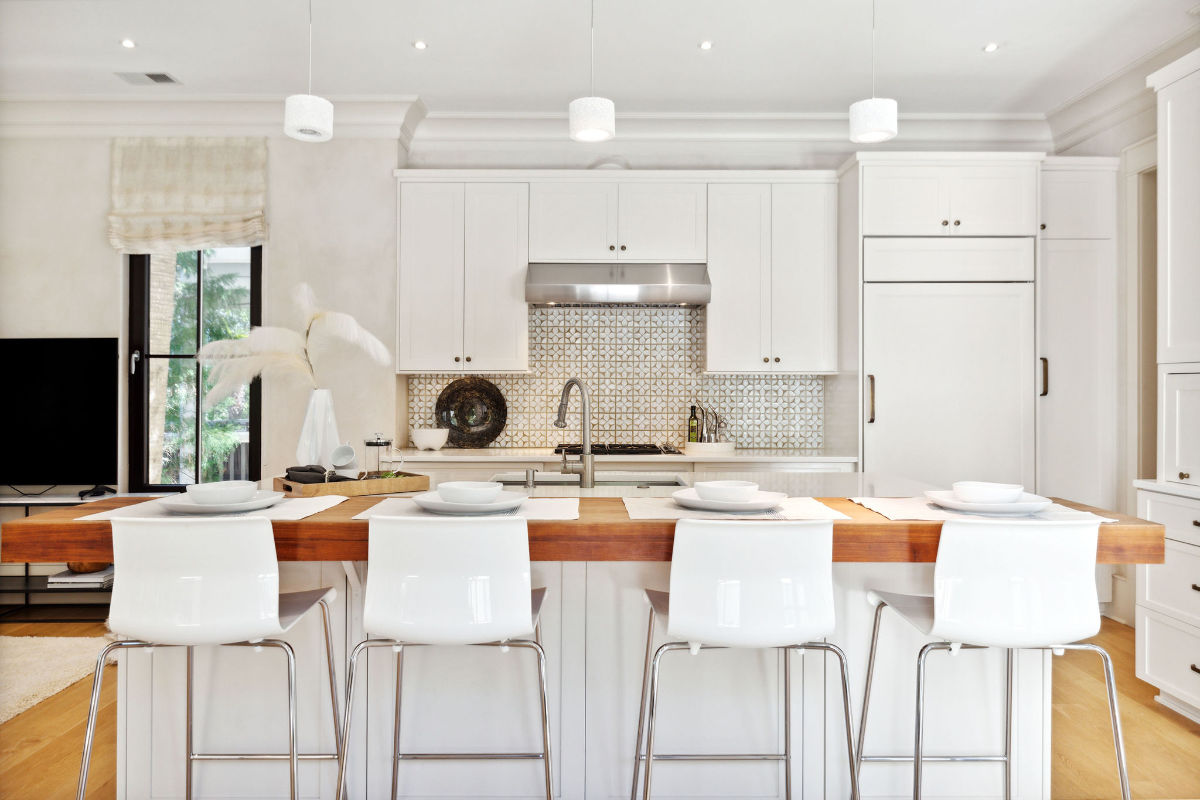 A Home Seller’s Guide to Choosing a Professional Home Staging Company