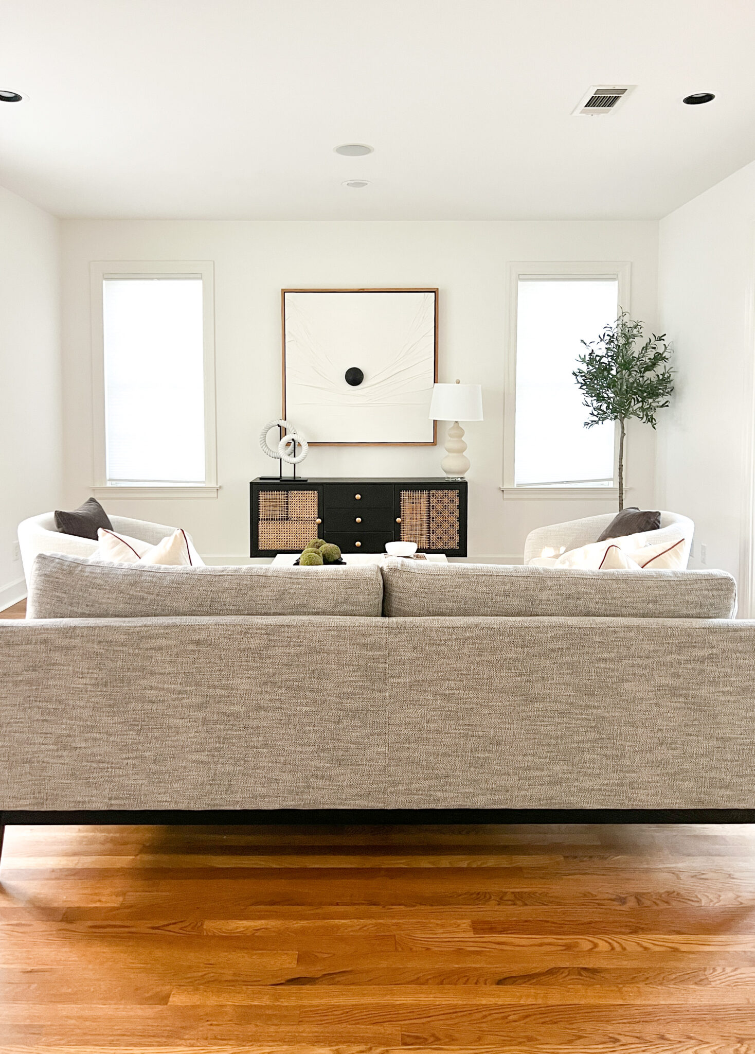 Staging That Frames The Lifestyle