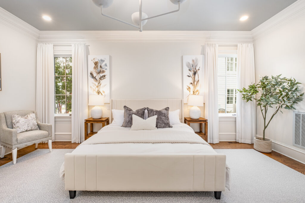 Why Vacant Homes Underperform in Charlotte and How Staging Changes Everything