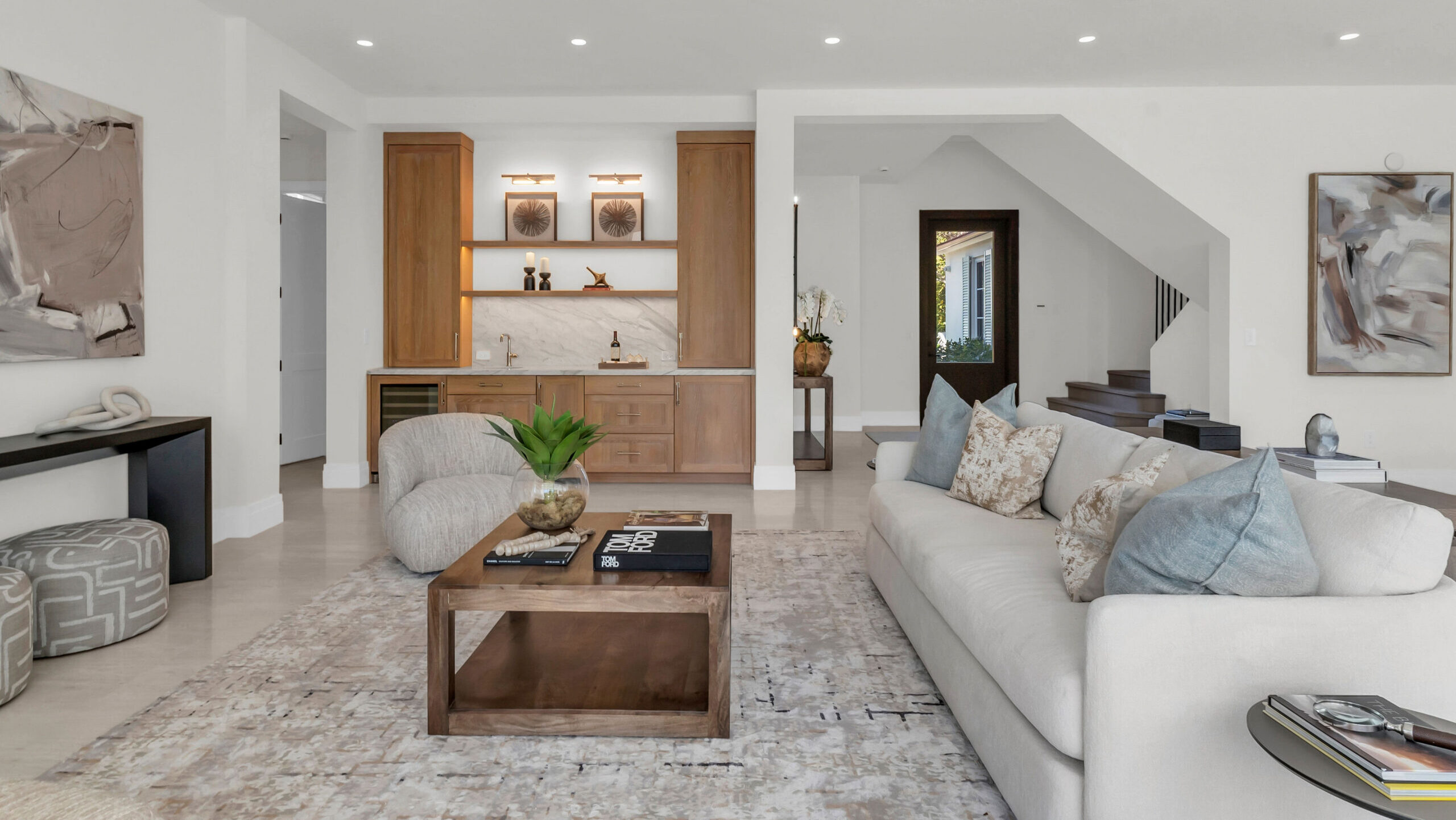 5 Things Luxury Staging Should Do Beyond Making a Home Look Beautiful